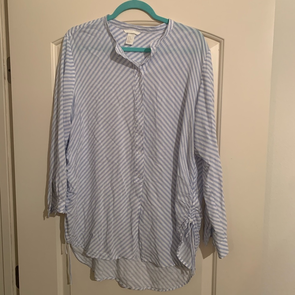 H & M long sleeve blouse